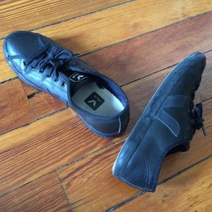 Veja Esplar low sneakers in black leather